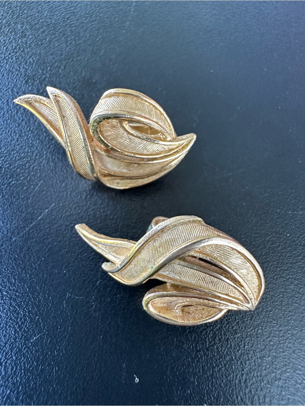 Vintage Crown Trifari textured swirled leaf clip-on earrings